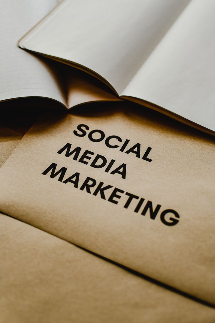 about-01 Close-up of brown envelopes with Social Media Marketing text, ideal for startup themes.